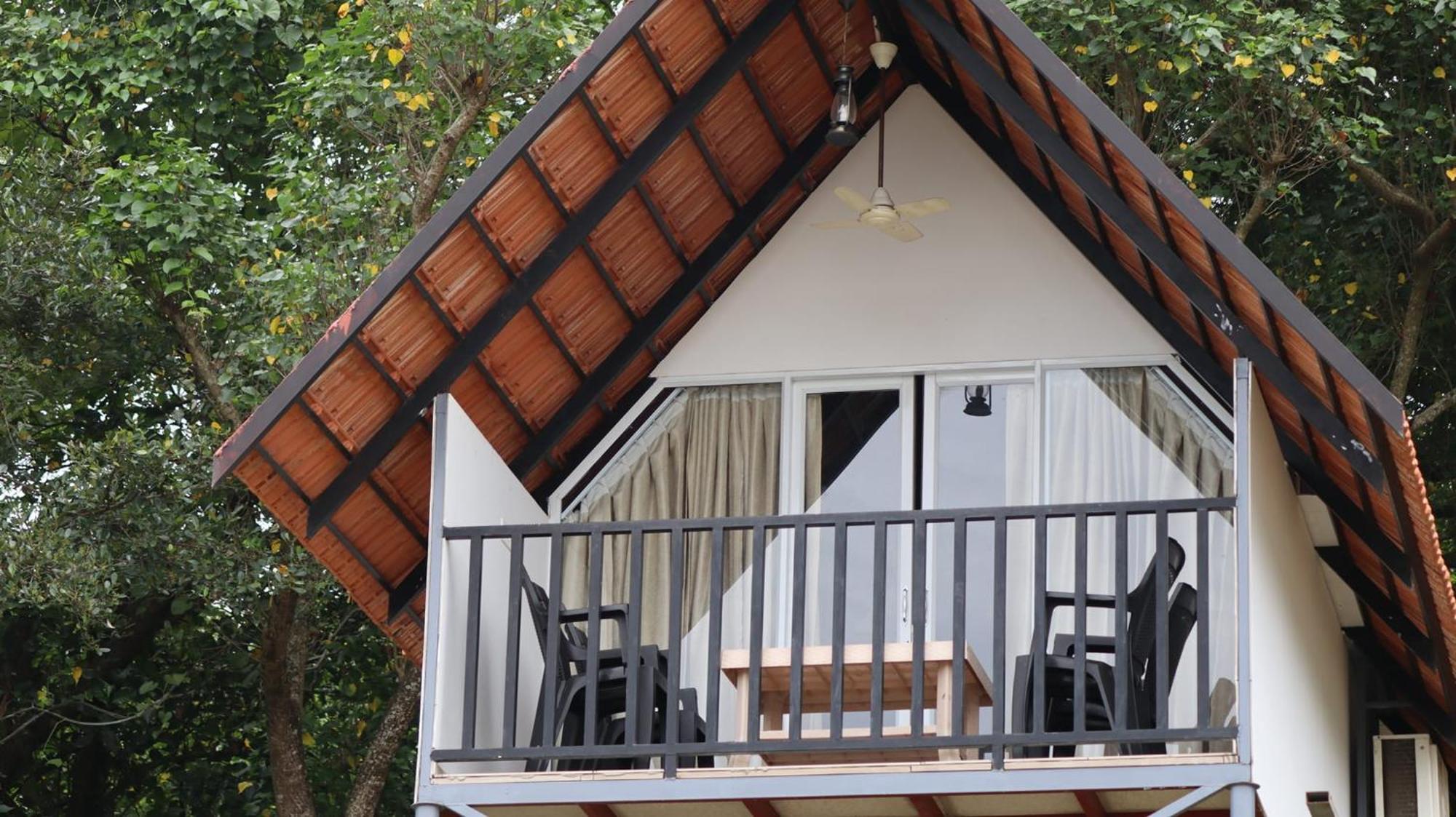 Ripples Backwater Resort, קולאם מראה חיצוני תמונה